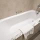 Modern 2BR apartment perfect for 4 in Business Bay, Dubaj - Fotografie 5