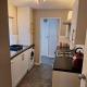 Fantastic 3-bed with free parking & Wi-Fi Located in Chatham Kent - Zdjęcie 2
