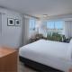 Courtyard by Marriott Nassau Downtown/Junkanoo Beach - Zdjęcie 5