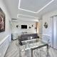 GOLDEN LUXE - Jacuzzi Modern Front Sea Private Parking, Marina di Pietrasanta (fotografie 2)