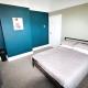 Large Bungalow - Sleeps 8 - 3 Large Beds - Plus Sofa Bed - Off Street Parking - Very Large Enclosed Gardens - Fast Wifi Birmingham - Fotografie 8