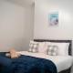 Contractor and Relocation Haven Sleeps 10 with Parking and Superfast WiFi Blyth - Foto 8