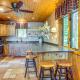 Lakefront Townsend Cabin with Fire Pit, Private Dock, Townsend (fotografie 4)