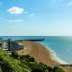 Folkestone - 1BR Apartment - Sauna - Pet Friendly Фолкстон - Фото 8