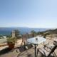 villa with great seaview, Ambelón