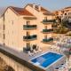 Apartments Jakov, Postira (photo 9)