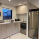 Modern, trendy apartment Lower Hutt - Photo 8