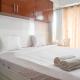 Compact and Cozy Studio Apartment at Orchard Supermall Mansion By Travelio, Surabaja - Fotografie 7