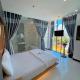 Cen Hotel