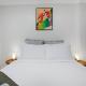 City Escape Apt with Views, Pool - Gym, Auckland - Photo 5