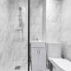 Newly Renovated Kensington 2 Bedroom Apartment with Balcony Near Harrods Sleeps 6, 2 Min walk from Station, Londres - Foto 5