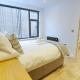 Pass the Keys Luxury Apartment 7 mins Walk to Salford Central, Manchester - Photo 5