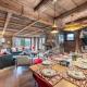 Chalet spacieux, skis aux pieds, cheminée, parking, WiFi - FR-1-565-114, Les Allues (fotografie 6)