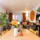 Modern Retreat - 2BD Apt with Lush Greenery at Sheffield, Sheffield (Foto 7)