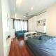 KLCC Elegant Homestay 4BR 12pax, Куала-Лумпур - Фото 10