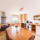 The Workshop- Eco Cottage by the Coastal Path, Goodwick (foto 4)