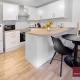 Lightwater - One Bedroom House - With Parking, Bagshot (foto 3)