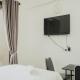 Cozy and Nice Studio at Sky House BSD Apartment By Travelio, Тангеранг (фото 8)