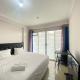 Cozy Studio Apartment at Gateway Pasteur Bandung By Travelio