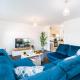 Spacious 2 Bedroom Apartment - Parking - Netflix - Wifi - 6CW