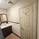 Nice bedroom in Lincoln with shared bathroom 1, Lincoln (Foto 2)