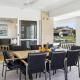 Hamptons House - Stylish Waterfront - Holiday Yamba, Yamba (fotografie 5)