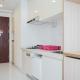 Comfy and Minimalist Studio at Sky House BSD Apartment By Travelio, Tangerang - Photo 7
