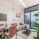 Modern 1BR Apartment in Binghatti Luna, Jumeirah Village Circle by Deluxe Holiday Homes, Dubaj - Zdjęcie 1