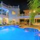 Mais Oui Villa, Discovery Bay (photo 5)