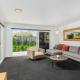 Stylish Northcote Point Bungalow, Окленд - Фото 4