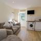 8 George Street, Millport (photo 2)