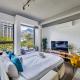 City Oasis Apartment with Rooftop Pool!, Кейптаун - Фото 2