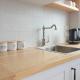 Cosy Tiny Home with Ocean Views, Окленд - Фото 9