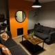 Master Bedroom in a house share thirty minutes away from Waterloo Station Shared Bathroom, Surbiton (Foto 8)