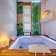 Fridhome Jacuzzi Parking Wifi Fibre 2MIN Tram, Bruges - Fotografie 10