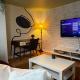 Stylish 1-BDRM Prime Location, Unit 2