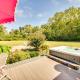 Bungalow with Large Yard 8 Mi to Cape Charles Beach, Cape Charles