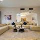 Spacious Serenity 5BR in Al Danah Near Corniche, Abu Dhabi (foto 2)