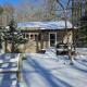 J&D Hand Crafted Cabin, Russell