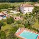 Villa Le Selve, Lari