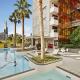 Coventry Classic Retreat Pool, Spa & City Access, Melbourne
