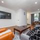 Highland Park Upper Suite