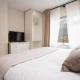 Three Bedroom House by Brookland Stays Serviced Accommodation Short Lets Manchester with Free WiFi, Manchester - Photo 6
