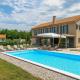 Villa Pinca, Vižinada