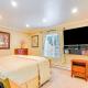 Walk to Giant Steps & Hot Tub: Brian Head Condo!, Brian Head (fotografie 10)
