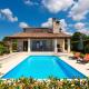 House Anka, Tinjan