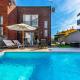 Istriensonne 0763 - Villa Sky mit Pool, Ližnjan