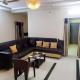 Servostay - 3 BHK Fully Furnished Lavish Home with Parking in KPHB Near Forum Nexus Mall Hyderabad - Foto 1