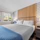 King Bed in Lux Boutique Hotel, Marshfield (foto 5)