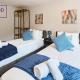 3-Bedroom Serviced House, Free Parking for 2 Cars, Free WiFi By Redwood Stays, Camberley (fotografie 9)